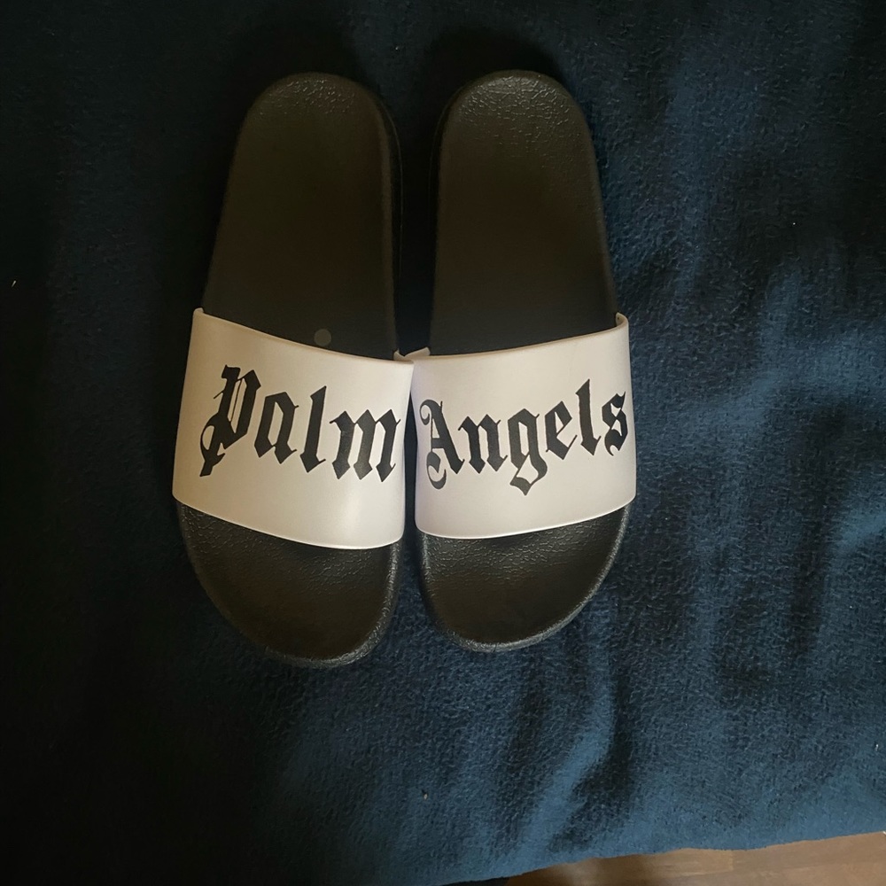 Palm angel slippers no box